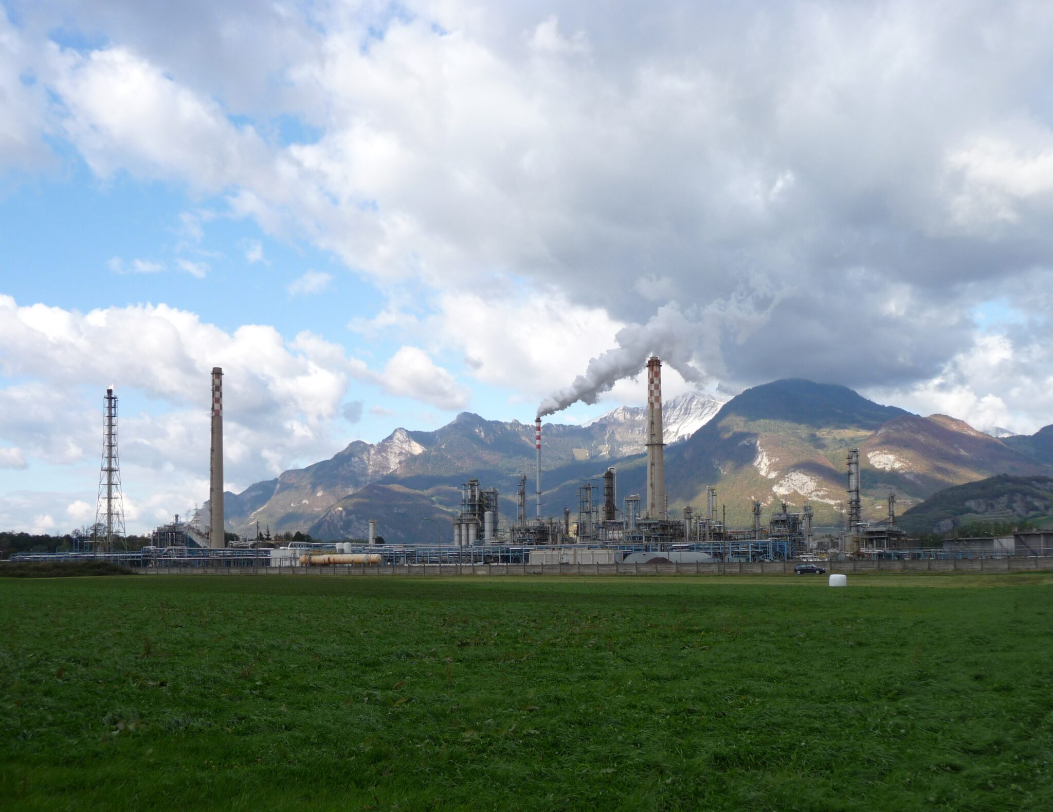 Erdölraffinerie Collombey im Wallis